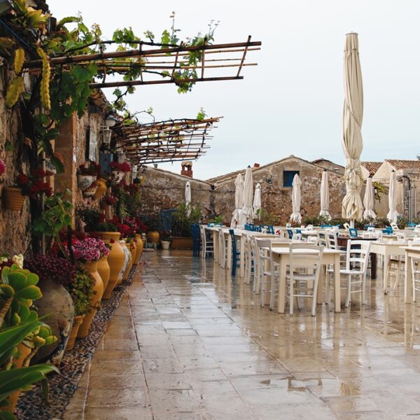 Trattoria tradizionale a Marzamemi, Sicilia, Italia
