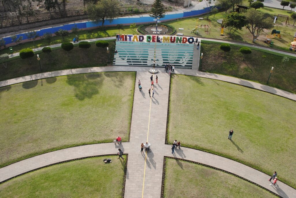 Linea dell'Equatore a Mitad del Mundo, Ecuador